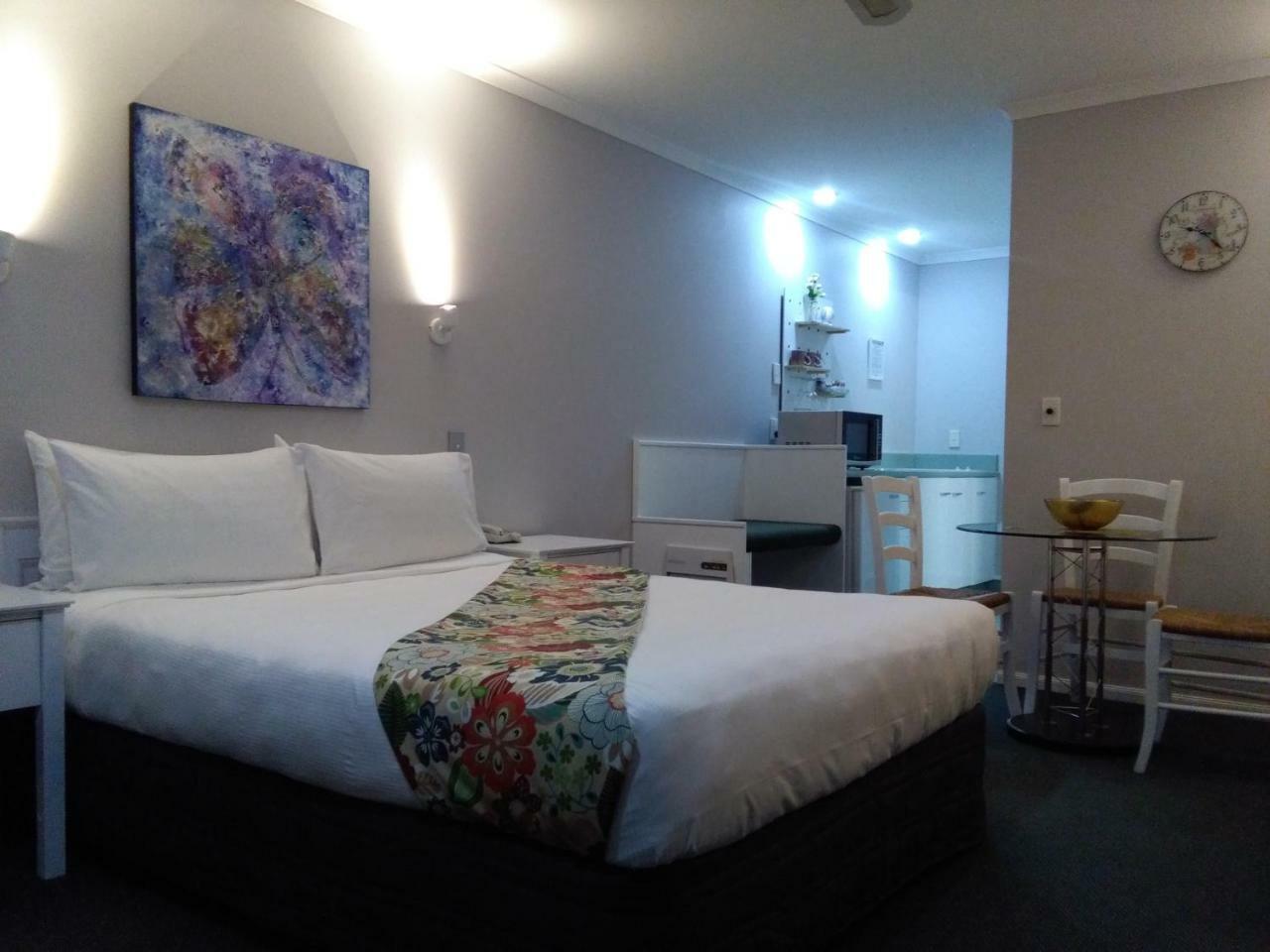 Colonial Lodge Motel Taupo Eksteriør billede